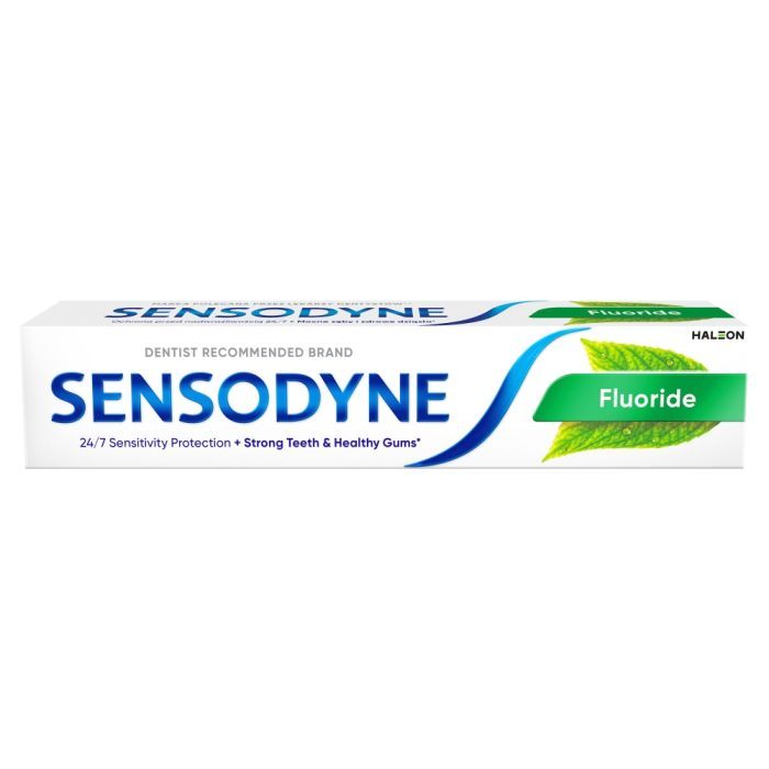 Sensodyne Fluoride, pasta z fluorem do nadwrażliwych zębów o miętowym smaku, 75 ml main product photo