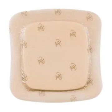 Aquacel Ag Foam, opatrunek przylepny, 10 cm x 10 cm, 1szt. (z opakowania 10 szt.)